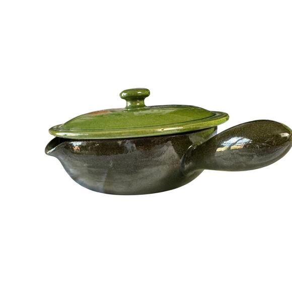 Vintage Mid-Century Modern Olive Crockery Bowl with Lid and Pour Spout - Picture 2 of 10